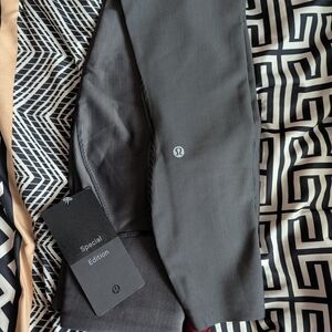 NWT Lululemon Athletica Black Striped Leggings